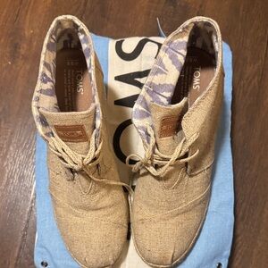 Toms Tan Ankle Boots